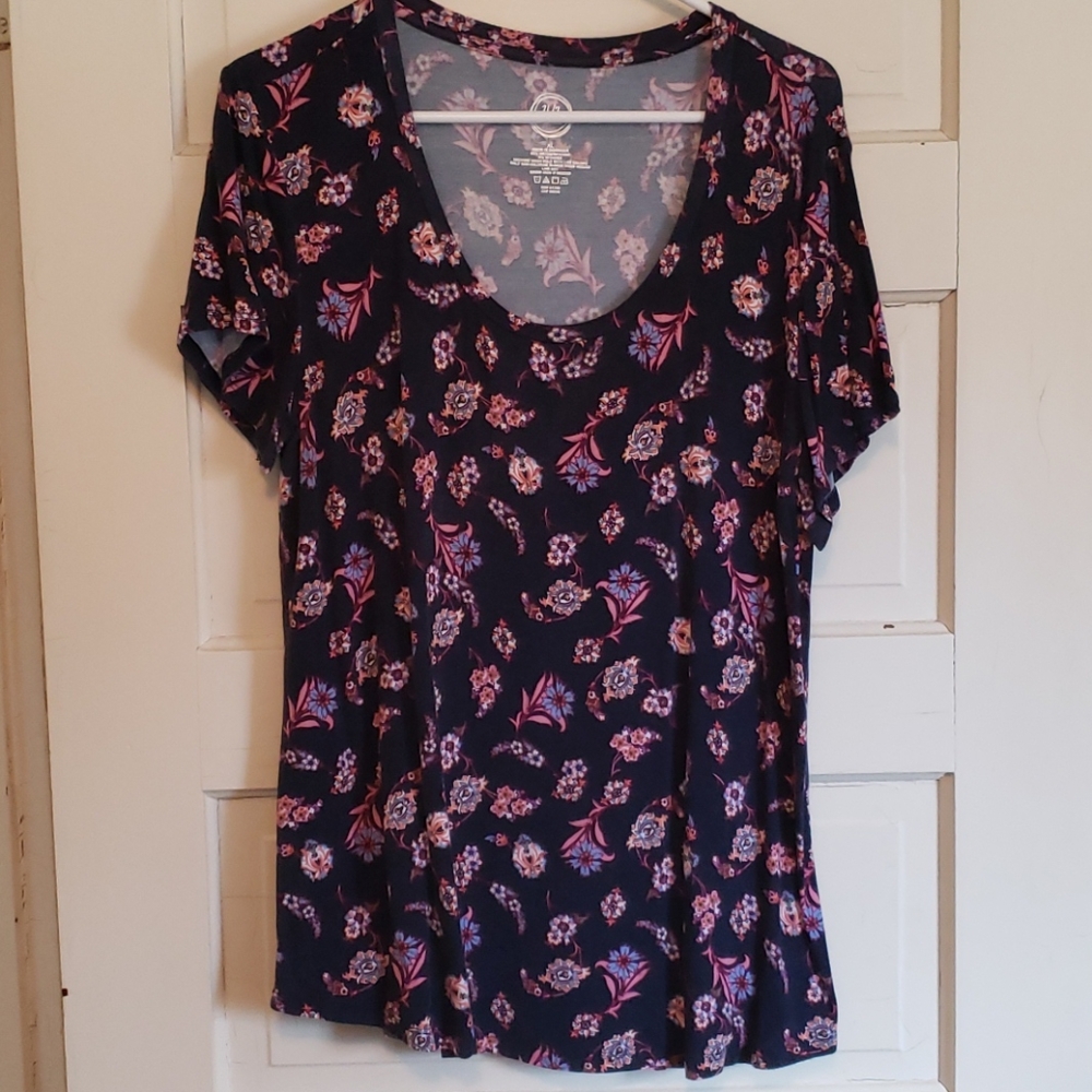 Floral Tee